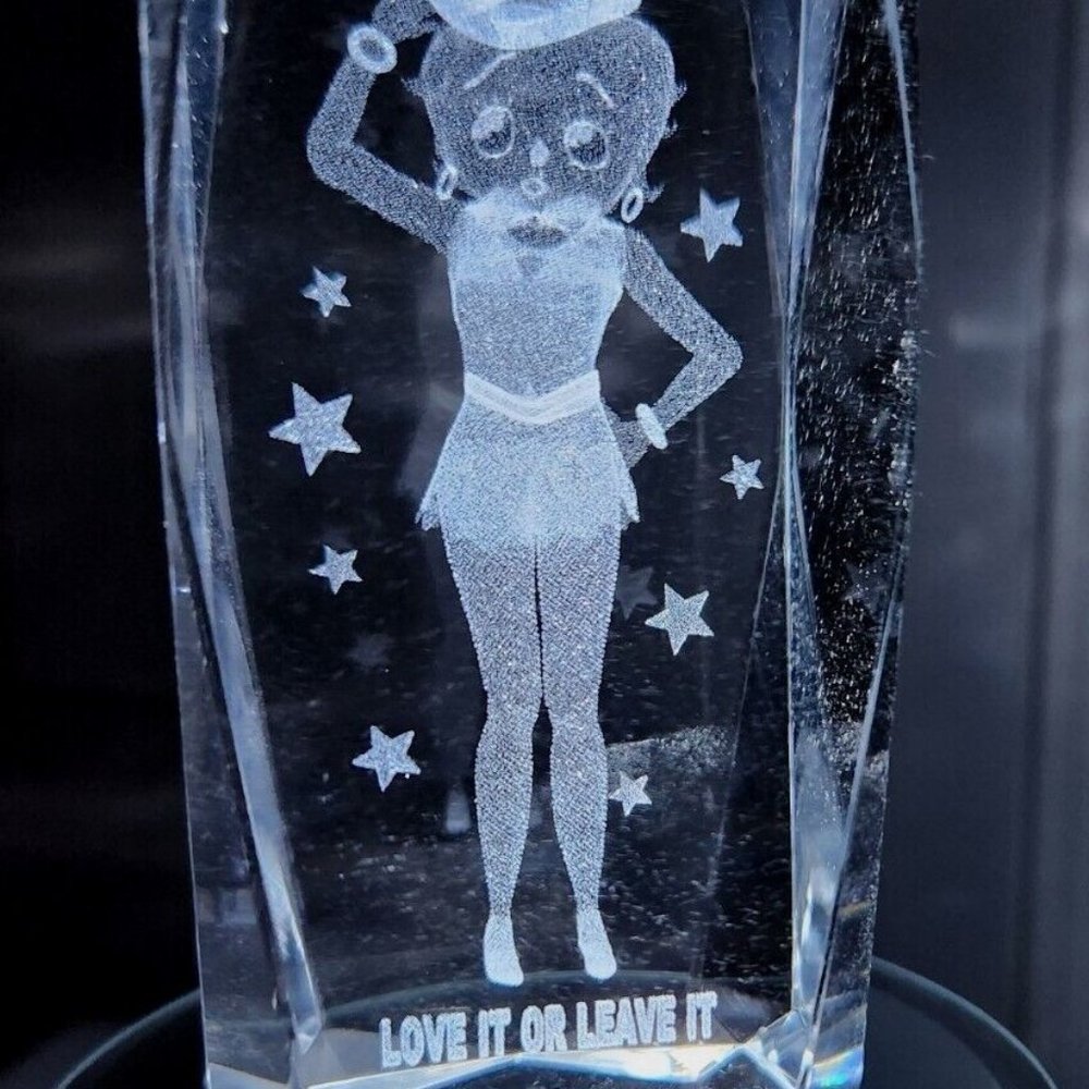BETTY BOOP 3D MOON "Love it or Leave it" CRYSTAL ART GLASS. Large 6"